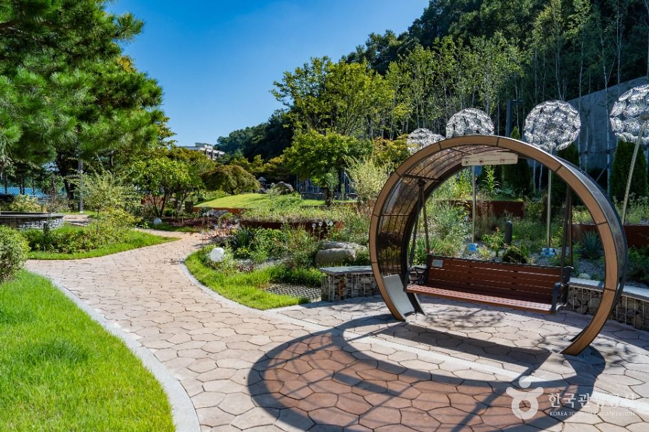 thumbnail-용인중앙공원-6