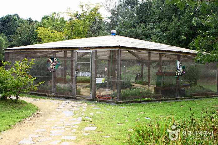 Arboretum de Mulhyanggi (경기도립 물향기수목원)