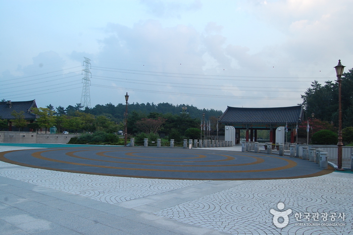 May 18th National Cemetery (국립 5.18 민주묘지)