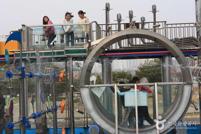 Parque de la Ciencia de Seúl (서울특별시과학전시관)1