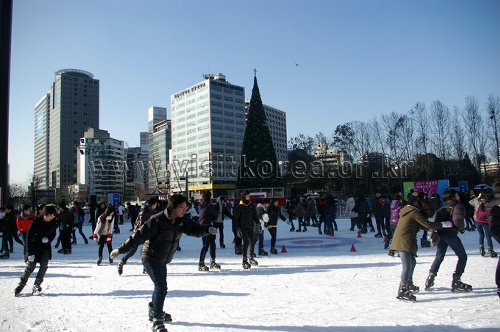 Seoul Plaza (서울광장)