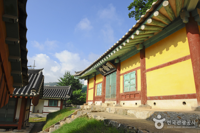 Gimpo Hyanggyo Confucian School (김포향교)