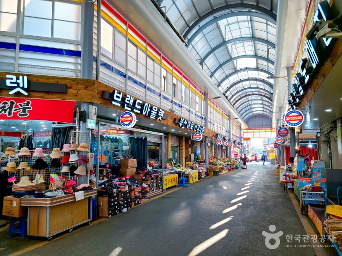 Cheonan Jungang Market (천안 중앙시장)