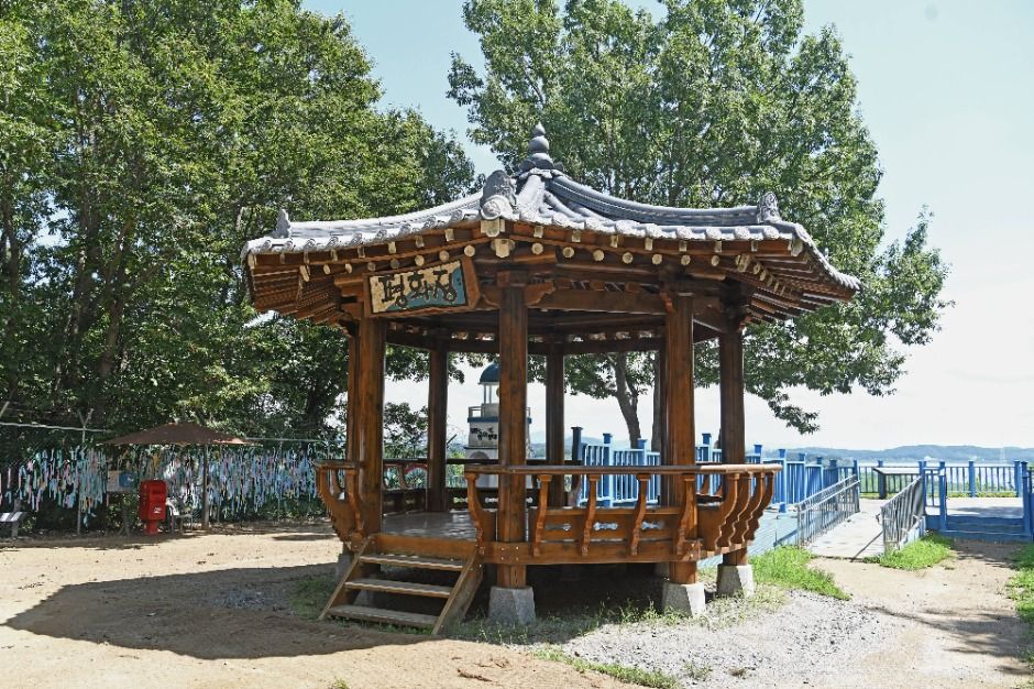 Friedensgondel Paju Imjingak (DMZ-Gondel Paju) (파주 임진각평화곤돌라(파주 DMZ 곤돌라))