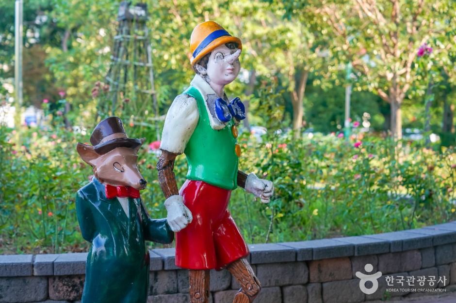 thumbnail-장미공원(창원)-6