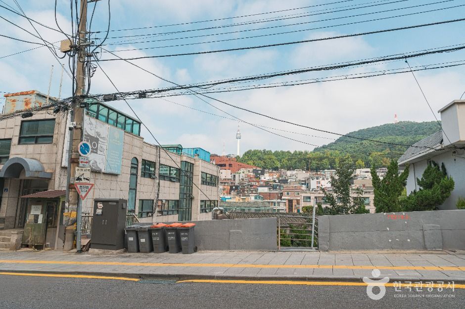 thumbnail-경리단길-4