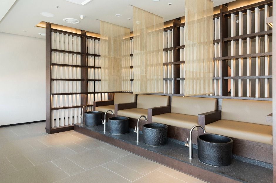 thumbnail-SPA 1978-7