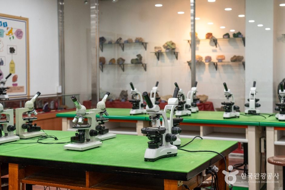 제천_별새꽃돌과학관 (2)