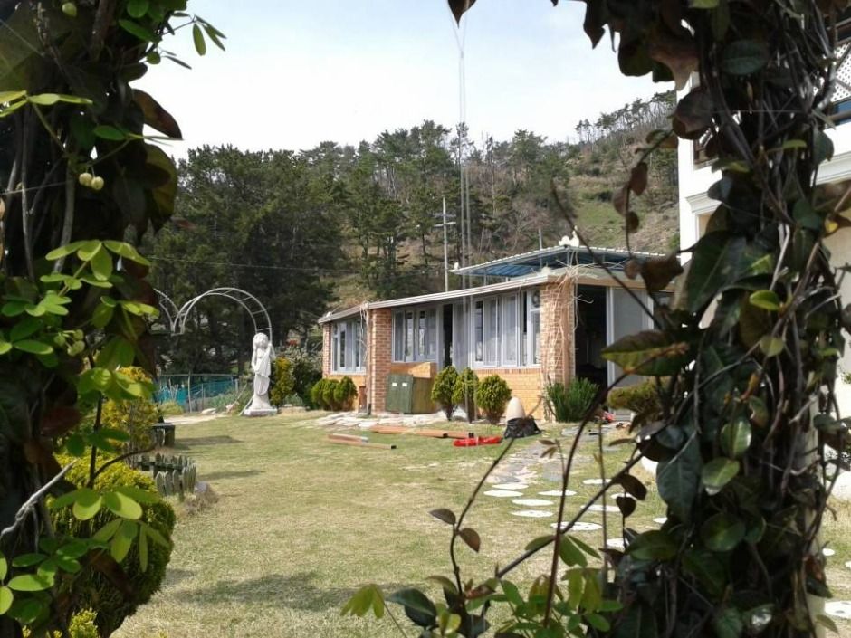 통영_비진도 더씨펜션_외부 (3)