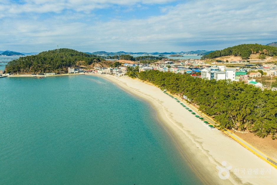 thumbnail-땅끝송호해수욕장-2