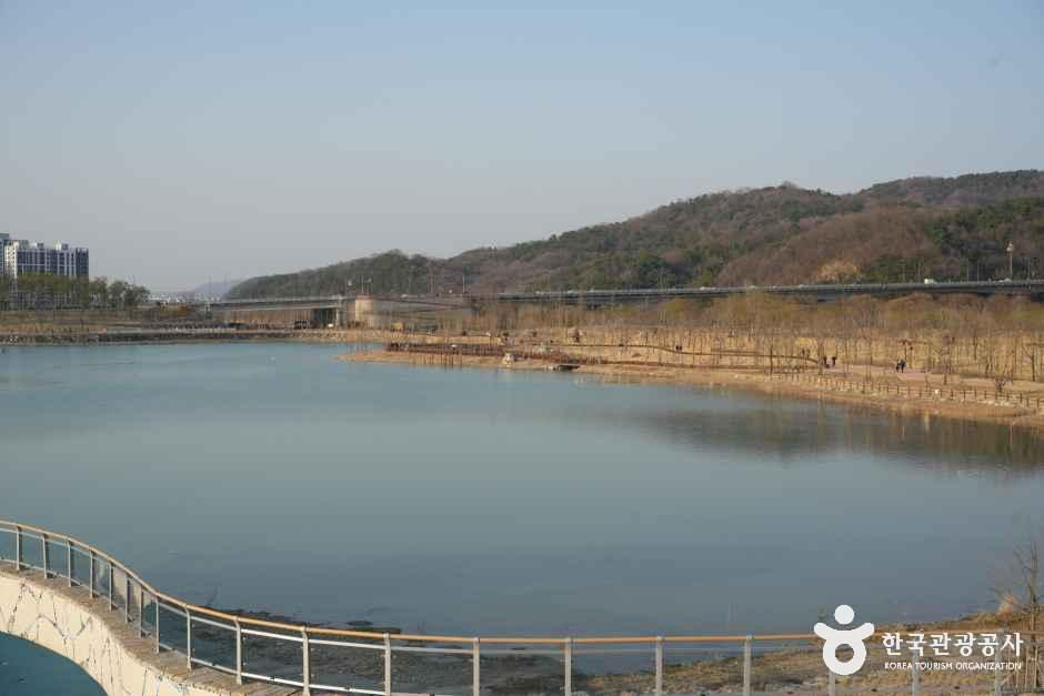 thumbnail-갑천 생태호수공원-11