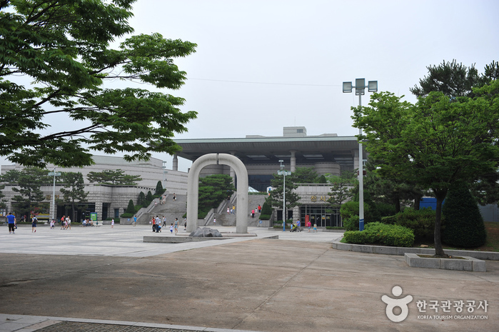 Centre culturel et artistique d’Incheon (인천문화예술회관)