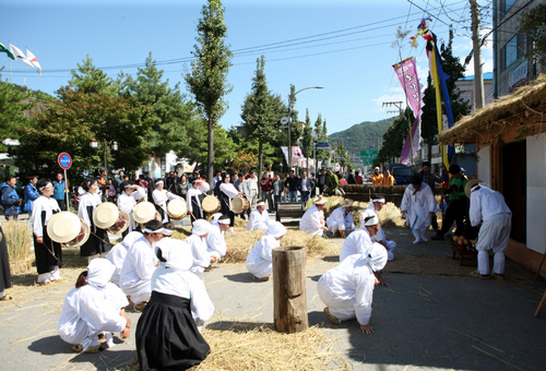 Jeongseon Arirang Festival (정선아리랑제)