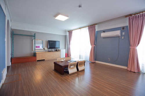BENIKEA Swiss Rosen Hotel (베니키아 스위스로젠호텔)