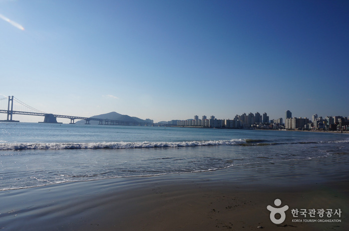 Gwangalli Beach (광안리해수욕장)1