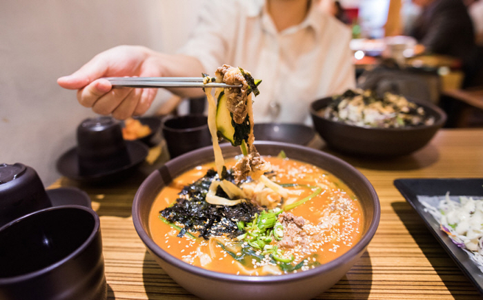 남대문 장칼국수&족발