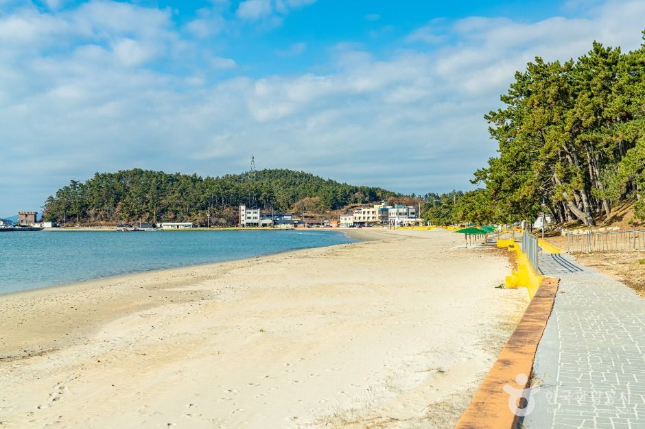 thumbnail-땅끝송호해수욕장-3