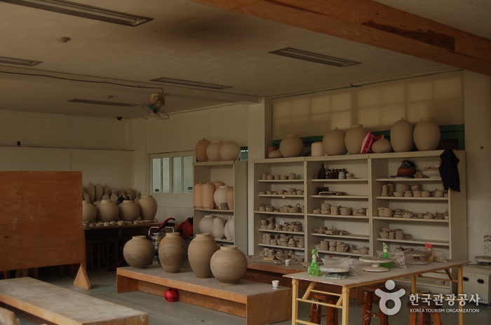Atelier de poterie Bisl (비슬도예원)