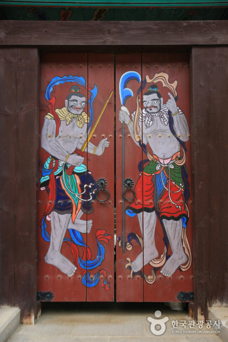 Woljeongsa Temple (오대산 월정사)