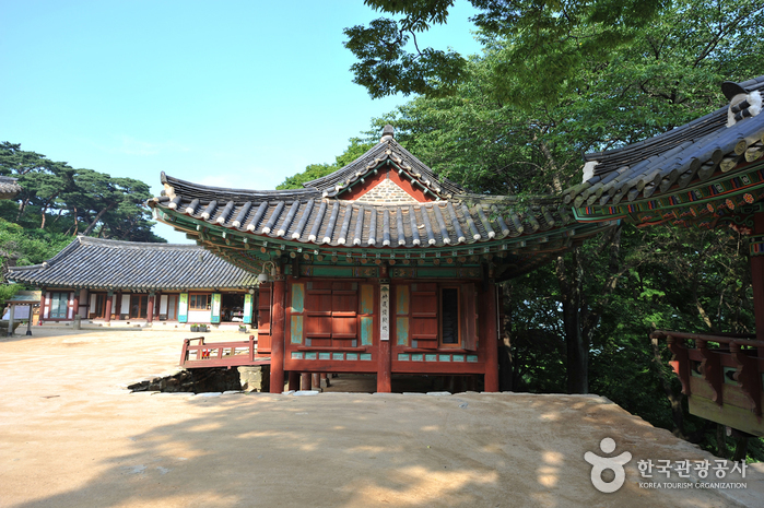 Temple Jeondeungsa à Ganghwa (강화 전등사)9