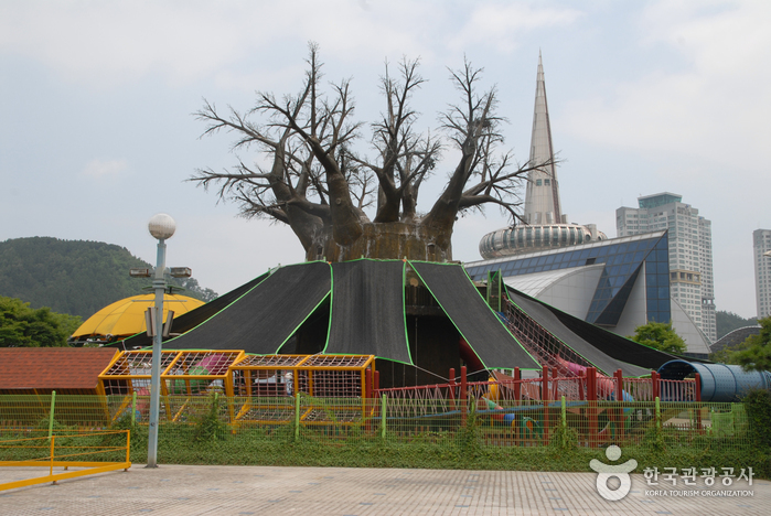 Expo Park (대전엑스포과학공원)