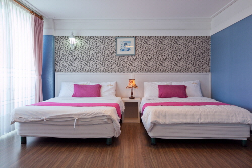 BENIKEA Swiss Rosen Hotel (베니키아 스위스로젠호텔)