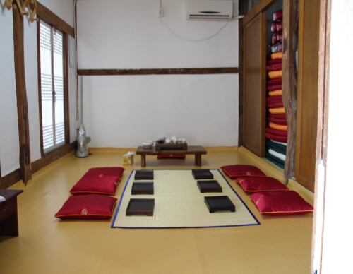 Old Guam Seowon (옛 구암서원)