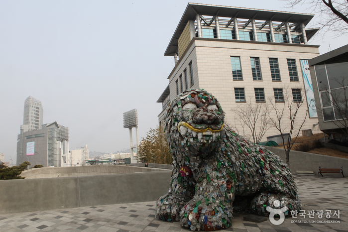 Parque de la Historia y Cultura de Dongdaemun (동대문역사문화공원)