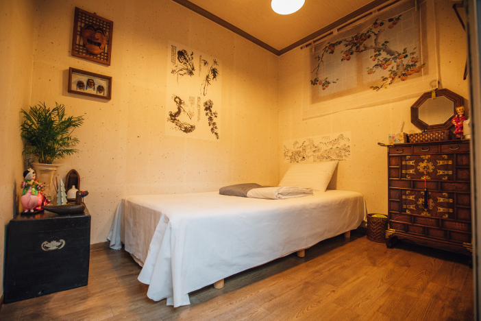 A western style room for foreigners who are not comfortable with sleeping on the floor