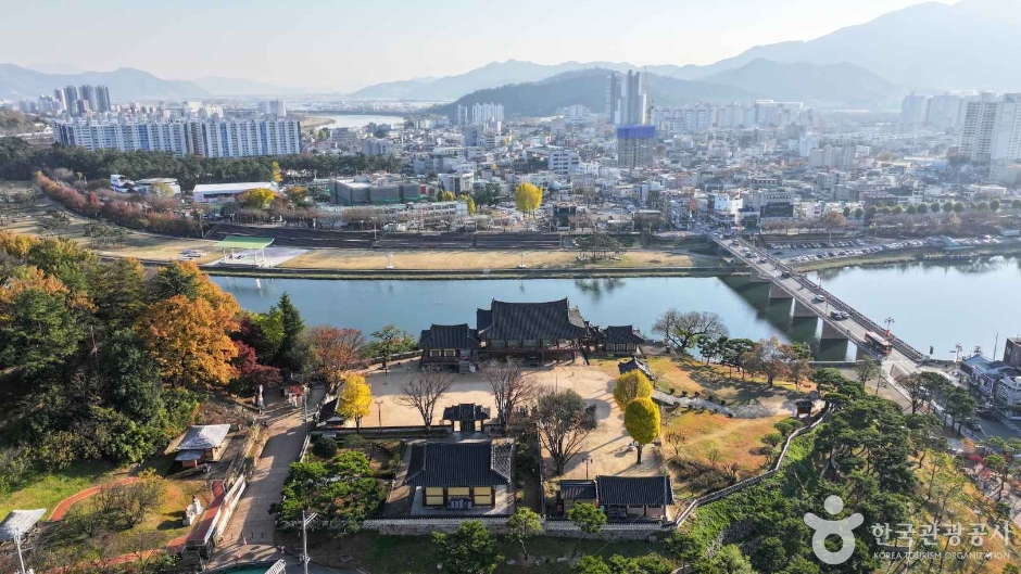 thumbnail-밀양 영남루-1