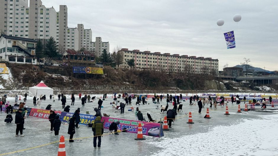 Festival Ggong Ggong del Río Hongcheongang (홍천강 꽁꽁축제)