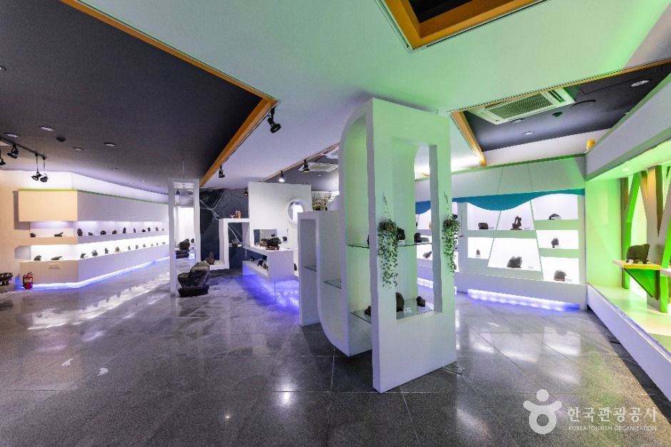 thumbnail-신안갯벌박물관-5