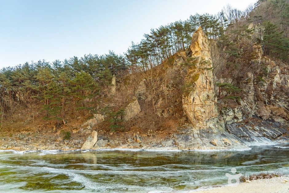 무흘구곡 선바위