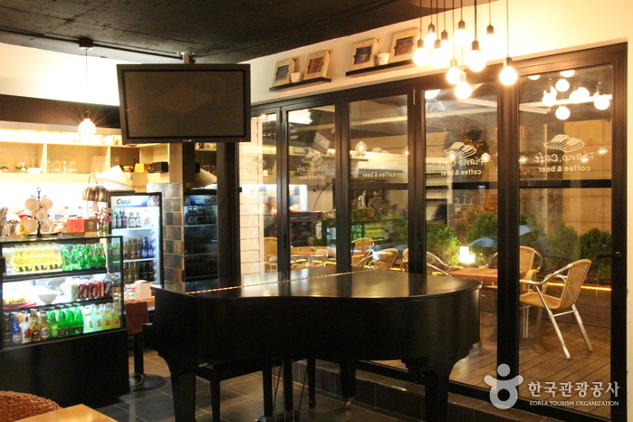피아노 카페(piano cafe)