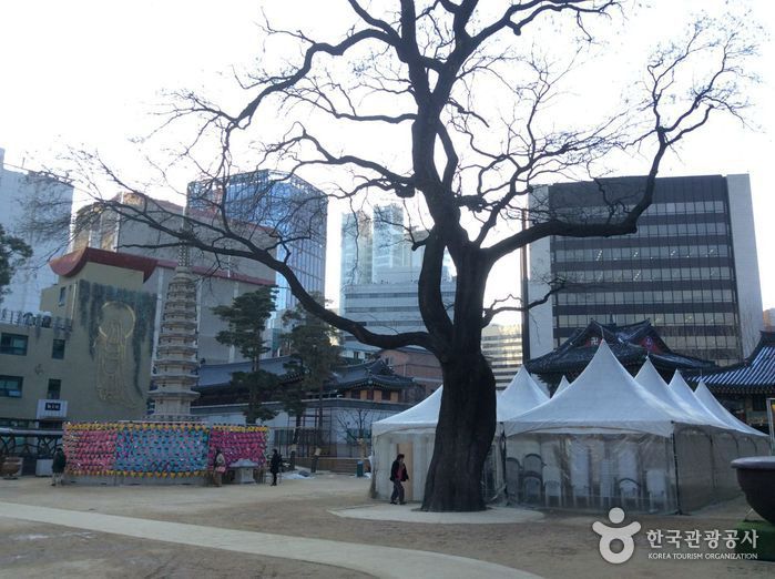 Temple Jogyesa de Séoul (조계사(서울))