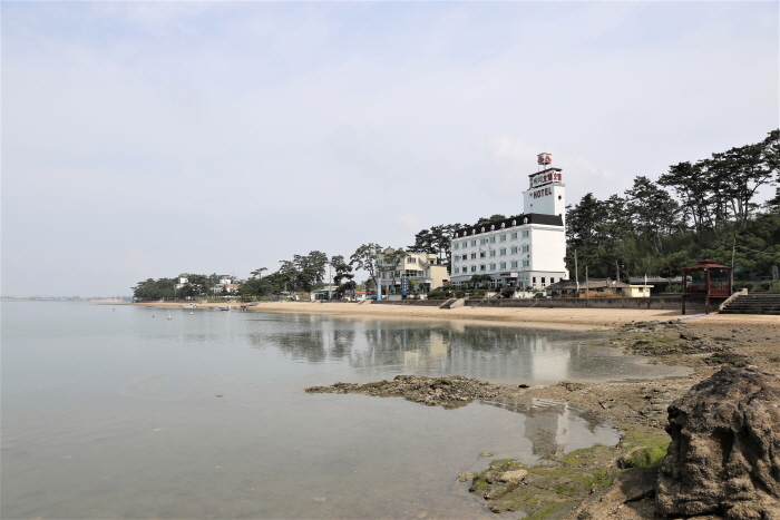 Muan beach hotel [Korea Quality] / 무안비치호텔 [한국관광 품질인증]