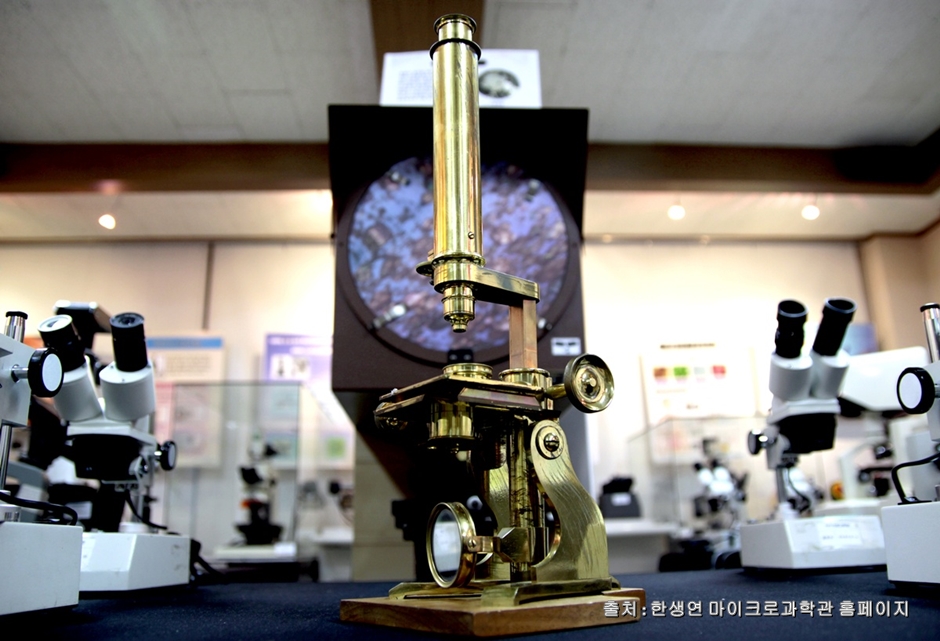 thumbnail-마이크로박물관-3
