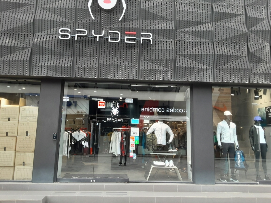 Spyder - Jeju Chilseong Branch [Tax Refund Shop] (스파이더 제주칠성)