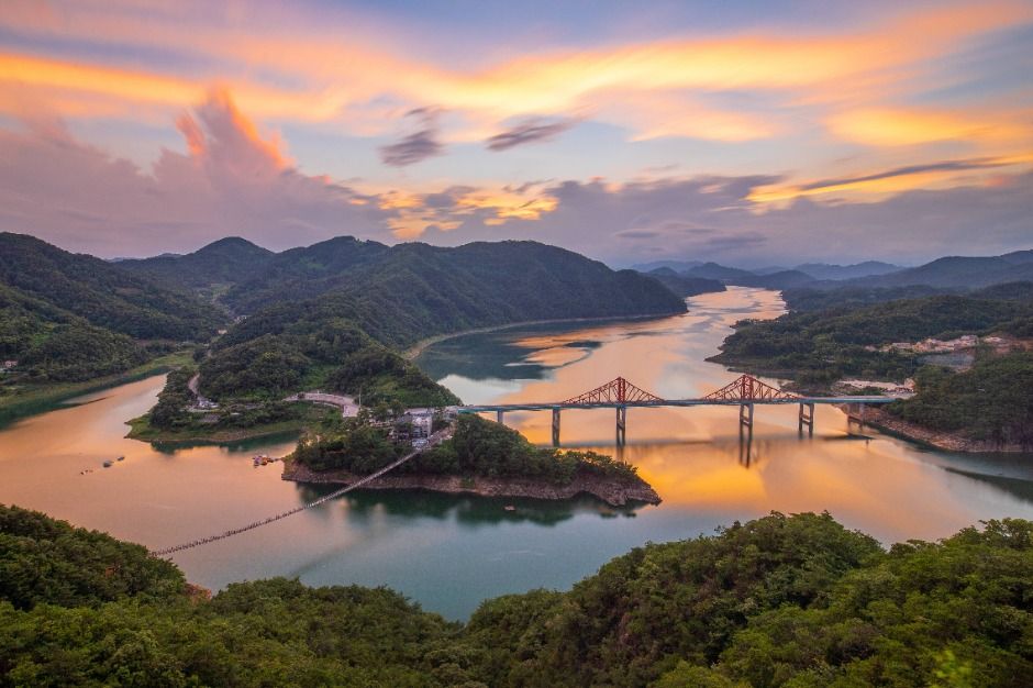 제천 옥순봉 출렁다리