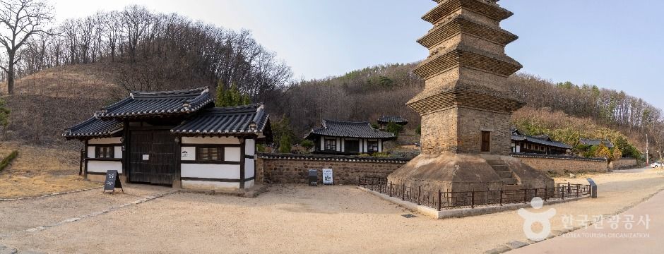 안동 고성이씨 탑동파 종택