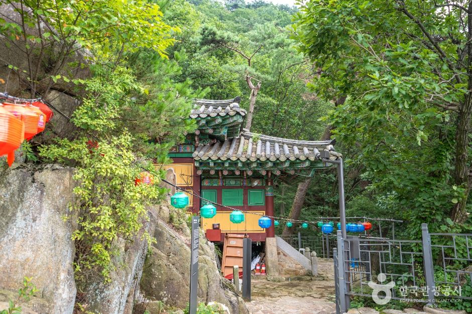 삼막사 마애삼존불