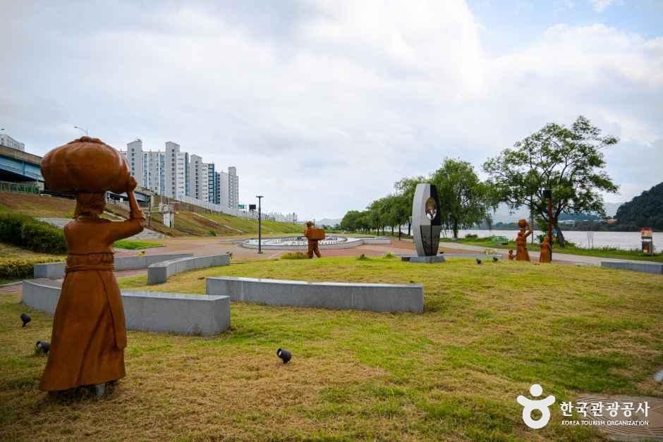 thumbnail-평화분수-12