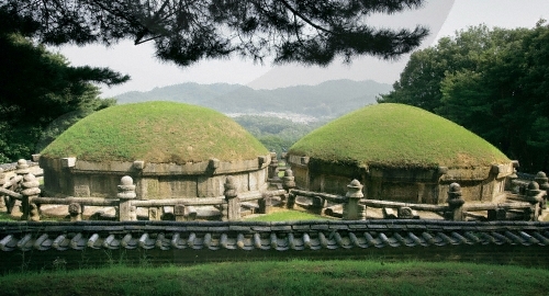 Heolleung / Illeung (a.k.a. Heonilleung) [UNESCO World Heritage] (서울 헌릉과 인릉 [유네스코 세계문화유산])