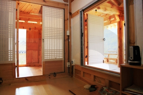 Nongam House (Head Household of the Nongam Descendants) (농암종택)