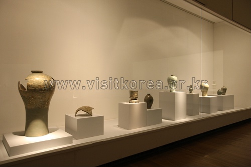 Ewha Womans University Museum (이화여자대학교박물관)