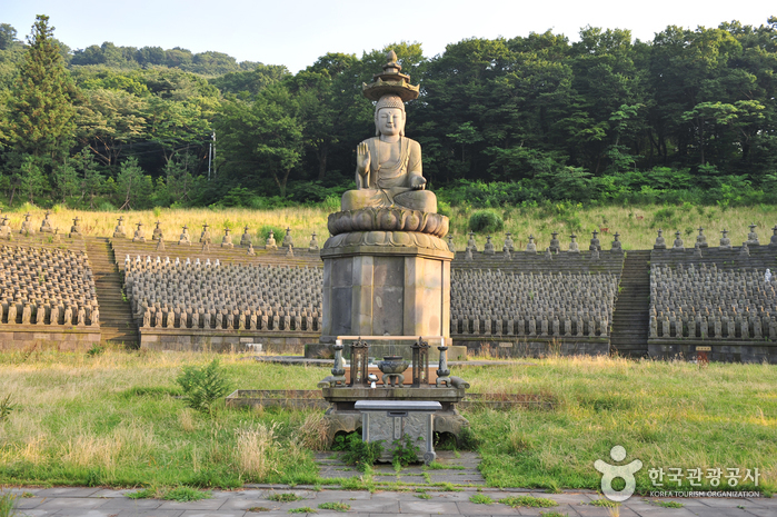 Templo Gwaneumsa en Jeju (관음사(제주))