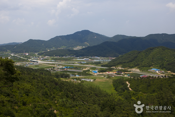 Jeongeup Naejangsan Special Tourist Zone (정읍 내장산 관광특구)