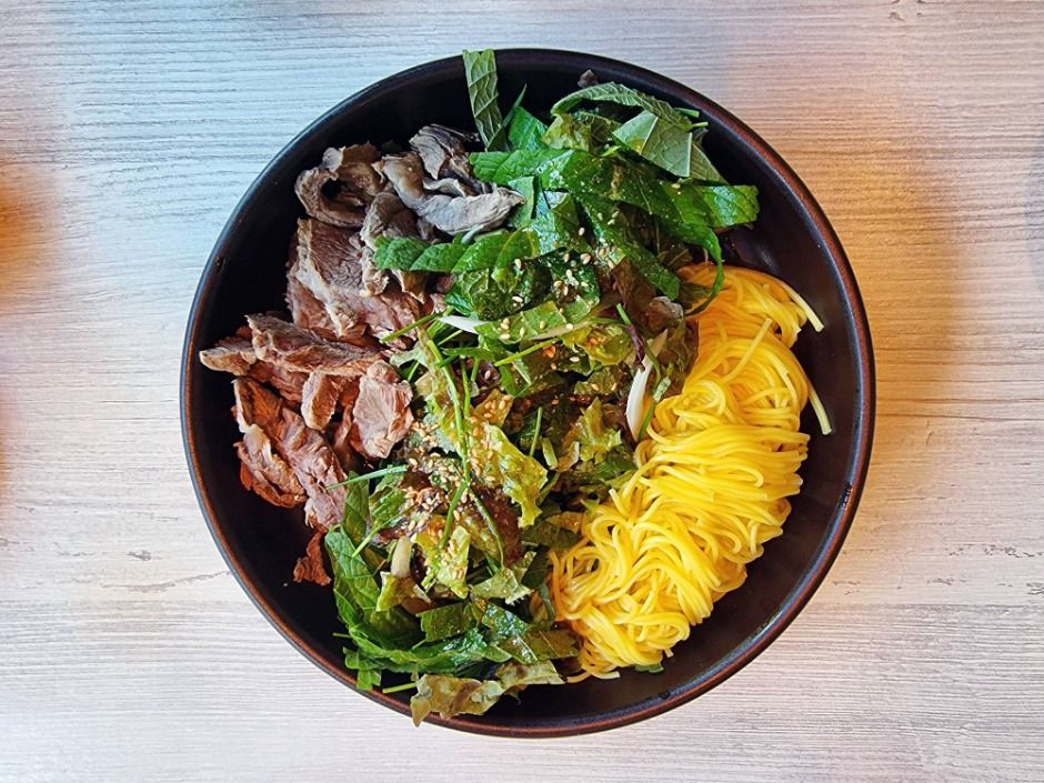 Hanamdong Jeongdong (한암동 정동점)