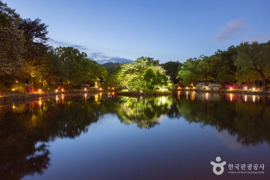 창경궁