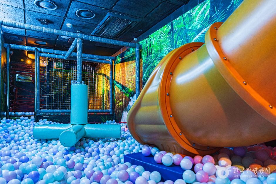 다이나믹 메이즈 인사동